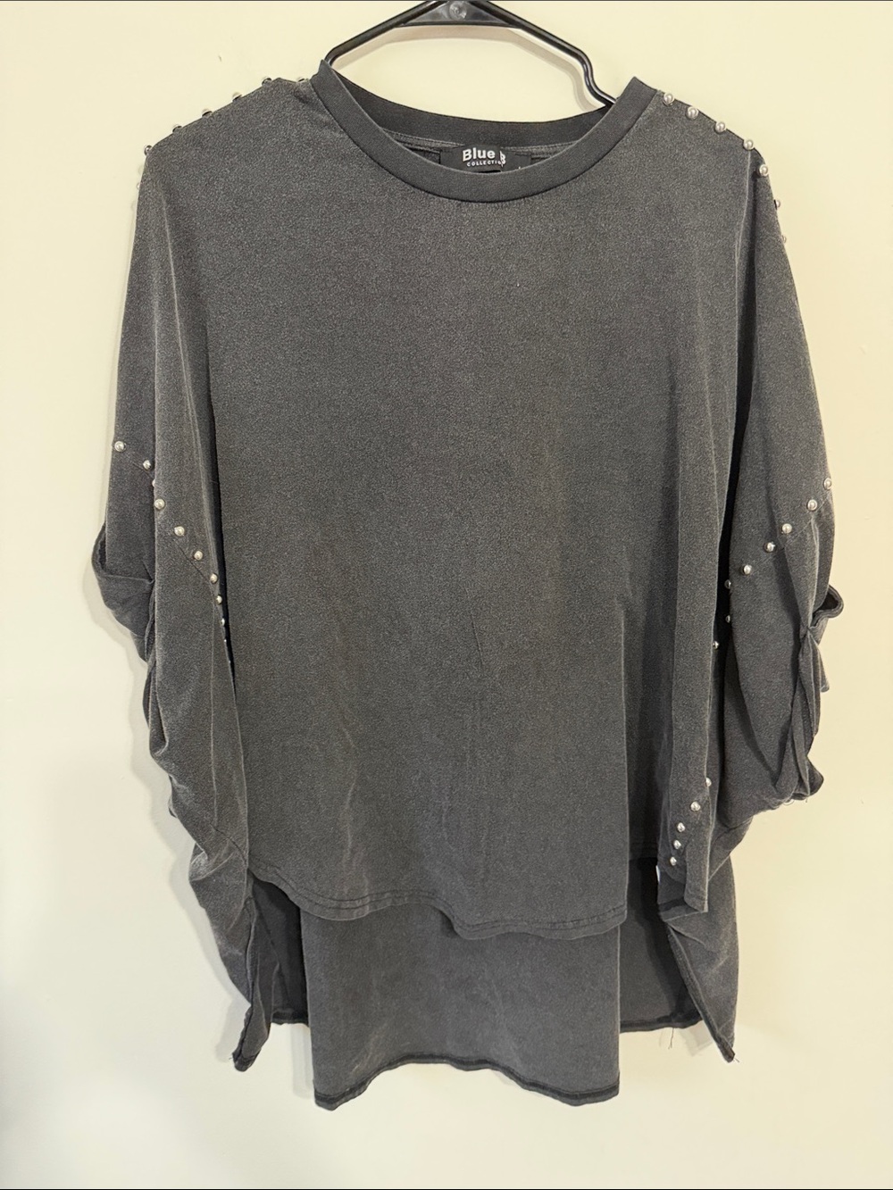 Blu Pepper Charcoal Pearl-Accent Long Sleeve High-Low Top